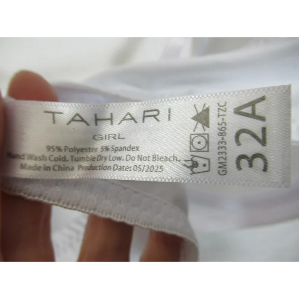 NEW Tahari Girl T-Shirt Bra 32A White Wireless Lined